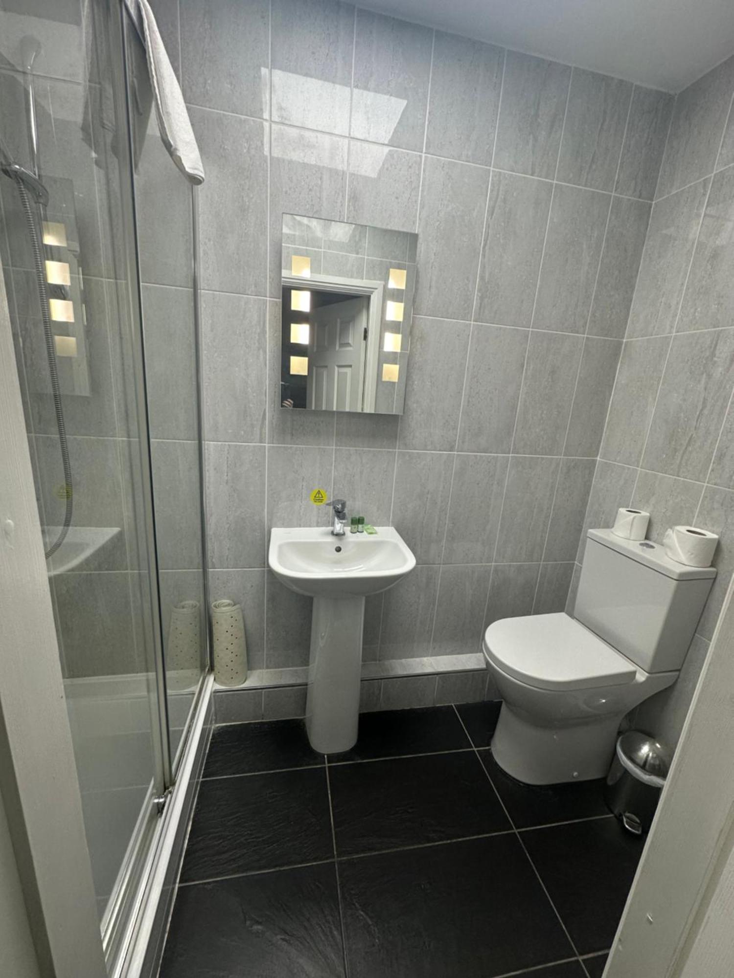 Kings Croft Hotel Pontefract Kültér fotó